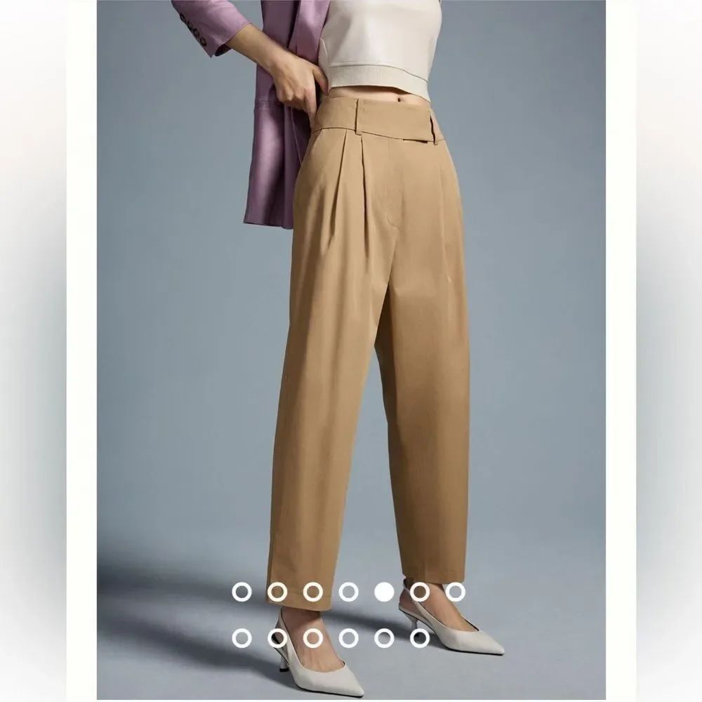 Exquise size M by Anthropologie Exquise Barrel-Leg Chino Pants light beige